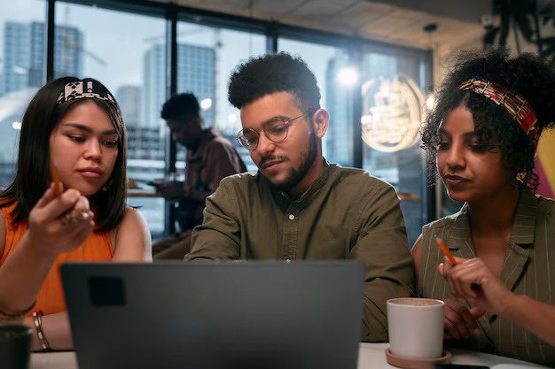 Navigating Communication Barriers When You Hire Freelance WordPress Developer in the Philippines